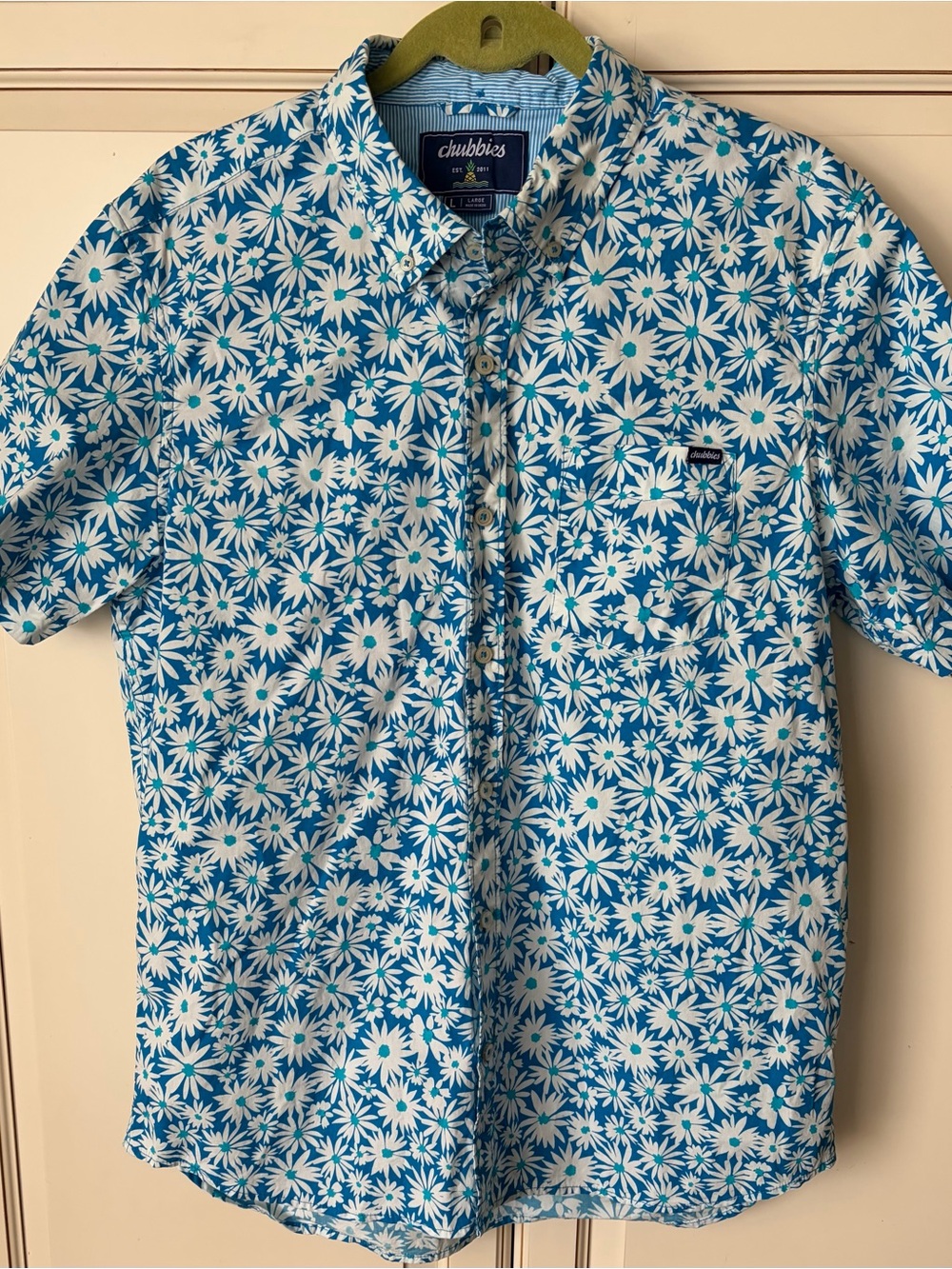 Chubbies "The Whoopsy Daisy" Friday Shirt - Large